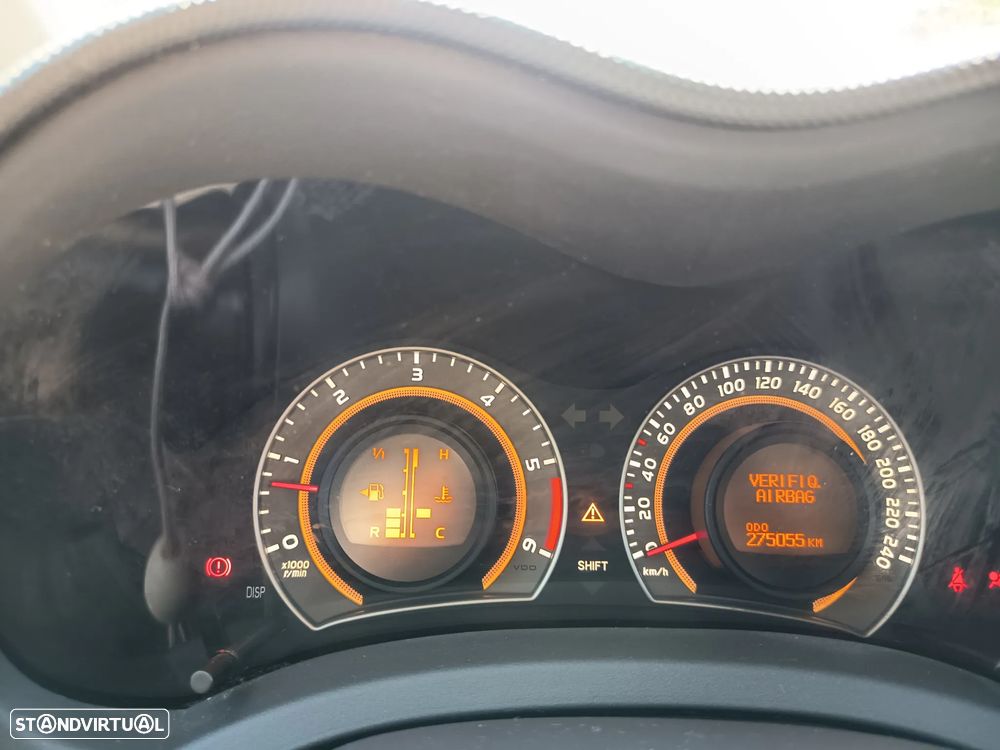 Toyota Auris 1.4 D-4D Comfort - 24