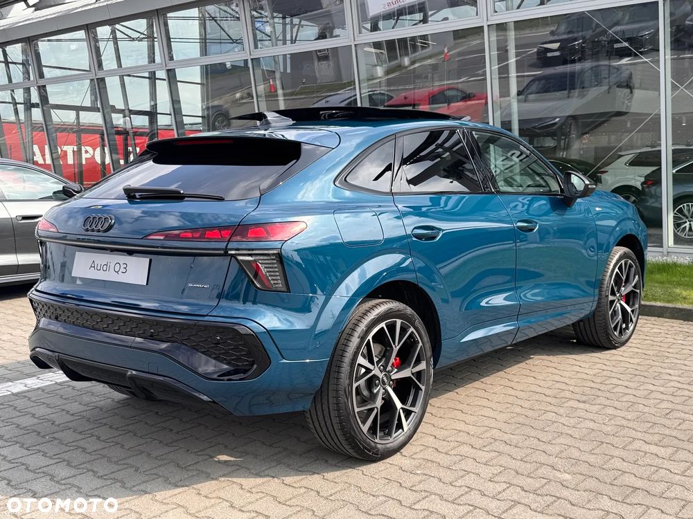Audi Q3 - 4