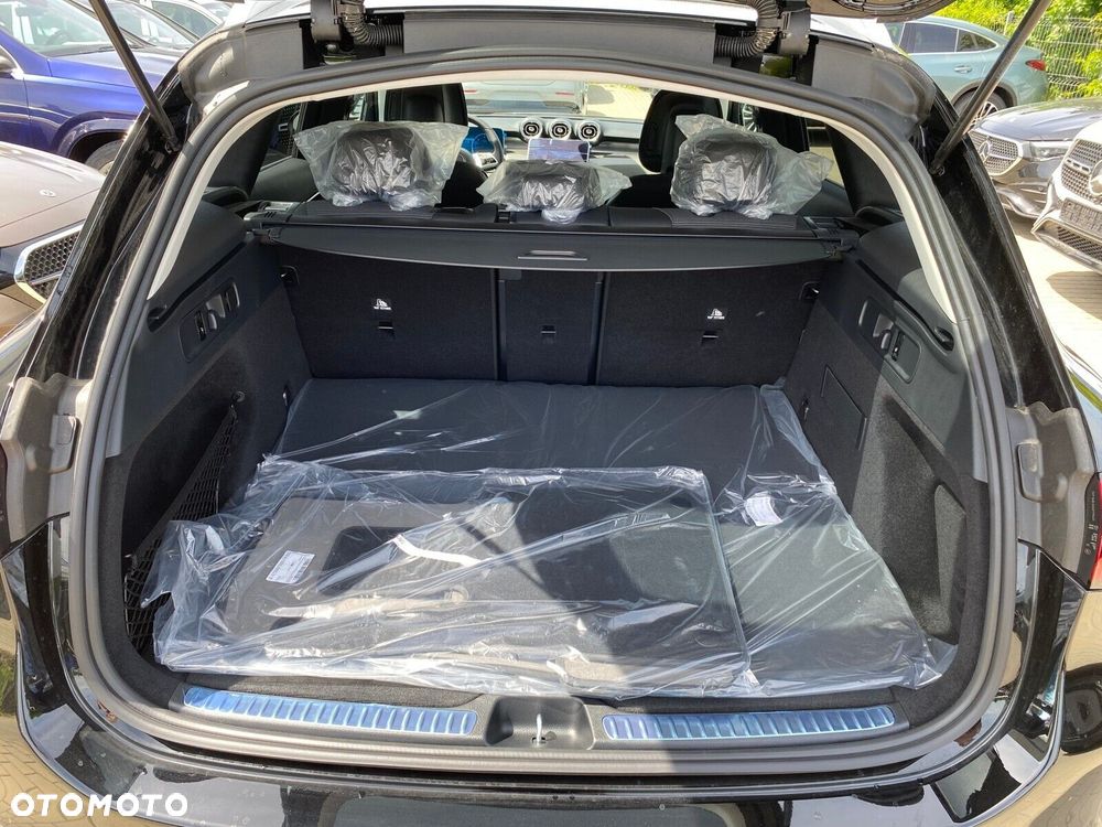 Mercedes-Benz GLC - 25