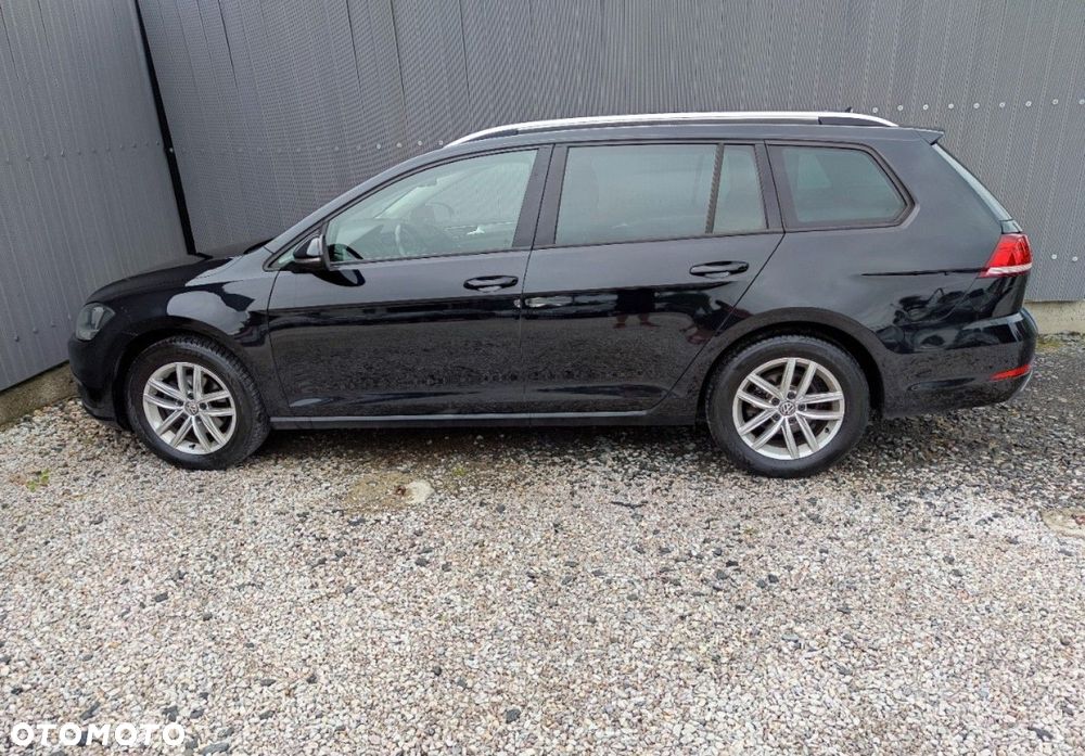 Volkswagen Golf Variant 2.0 TDI (BlueMotion Technology) DSG Comfortline - 6