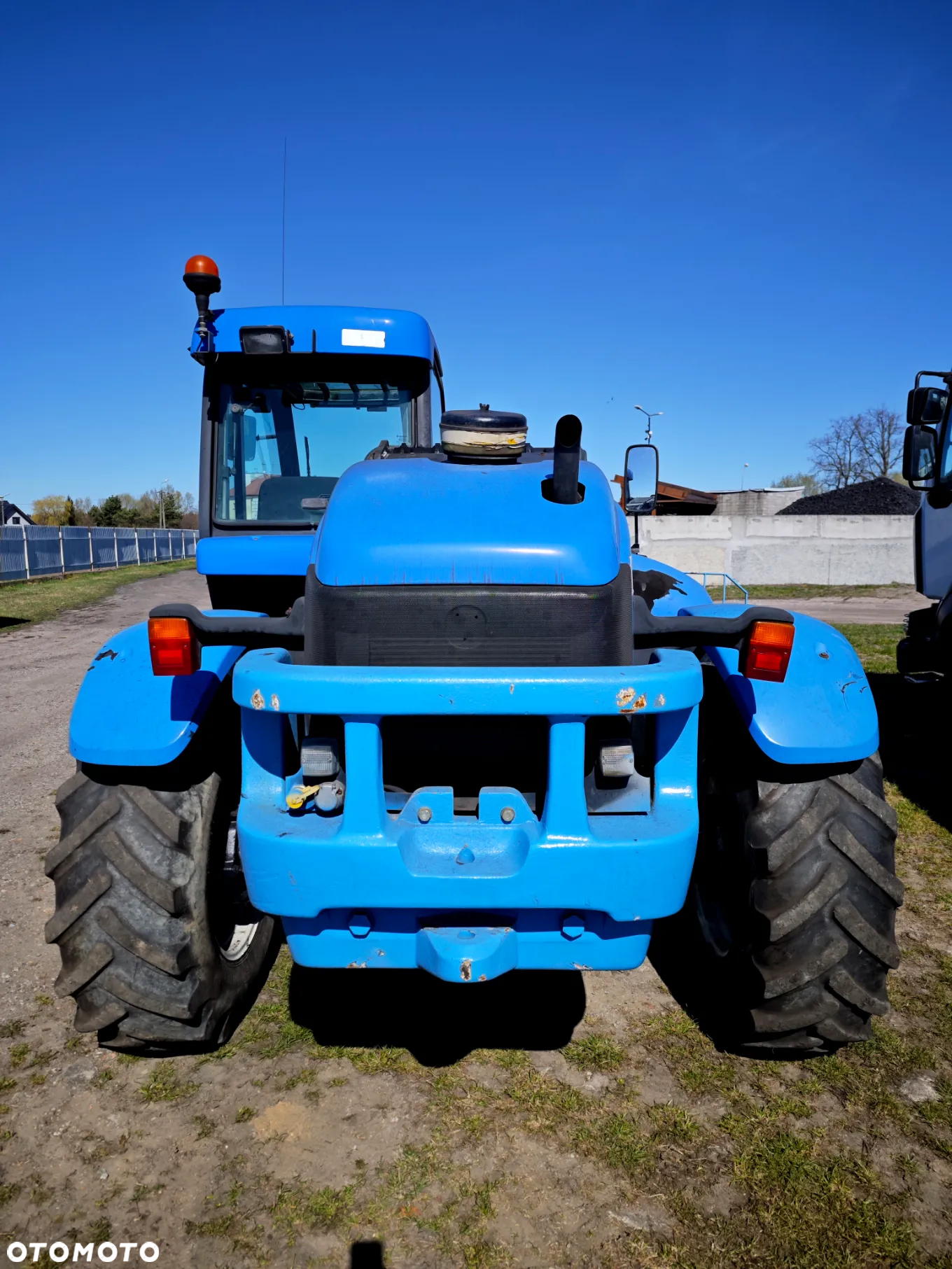 New Holland LM425A - 4