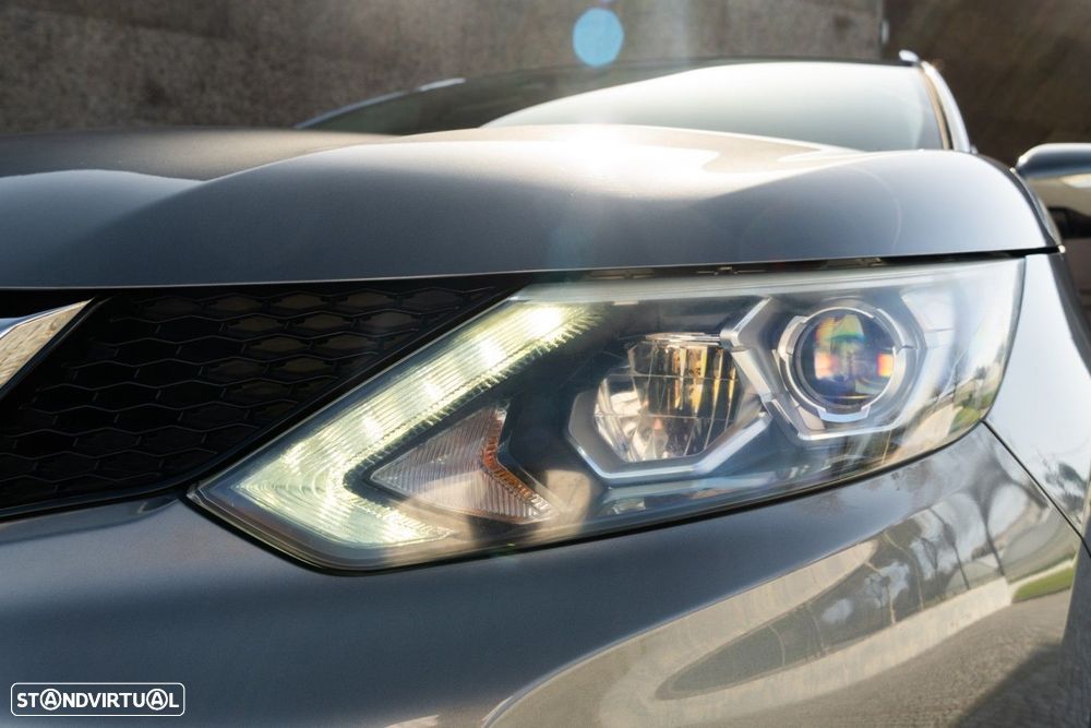 Nissan Qashqai 1.5 dCi N-Connecta - 32