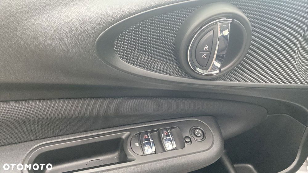 MINI Clubman One - 15