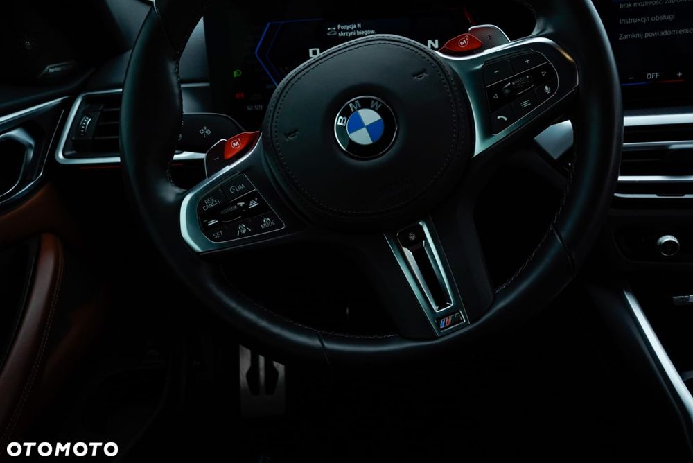 BMW M4 Competition M xDrive - 22