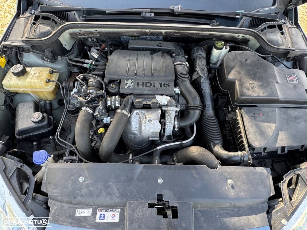 Peugeot 407 SW 1.6 HDi SE Navteq FAP - 57