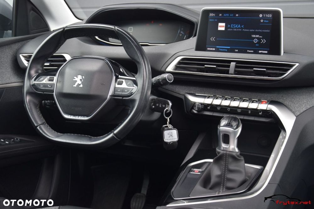 Peugeot 3008 - 25