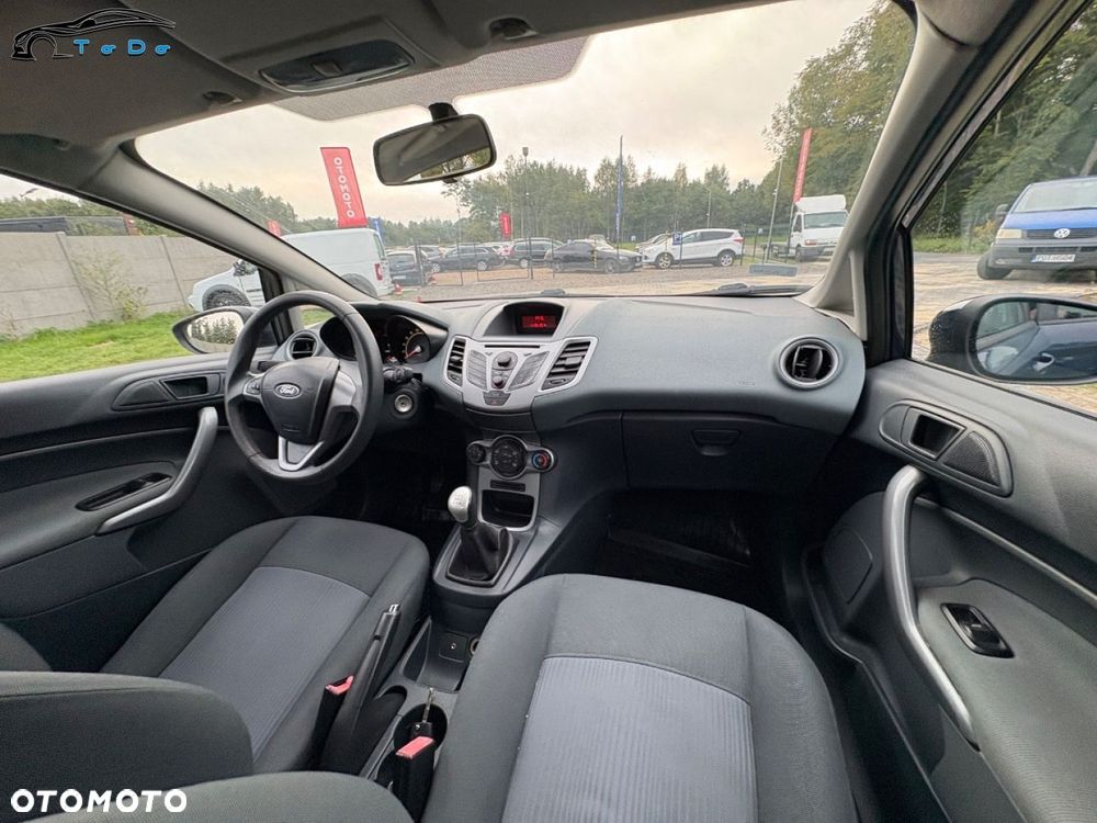 Ford Fiesta 1.25 Titanium - 29
