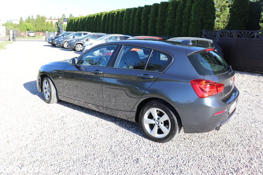 BMW Seria 1 116i Sport Line - 24