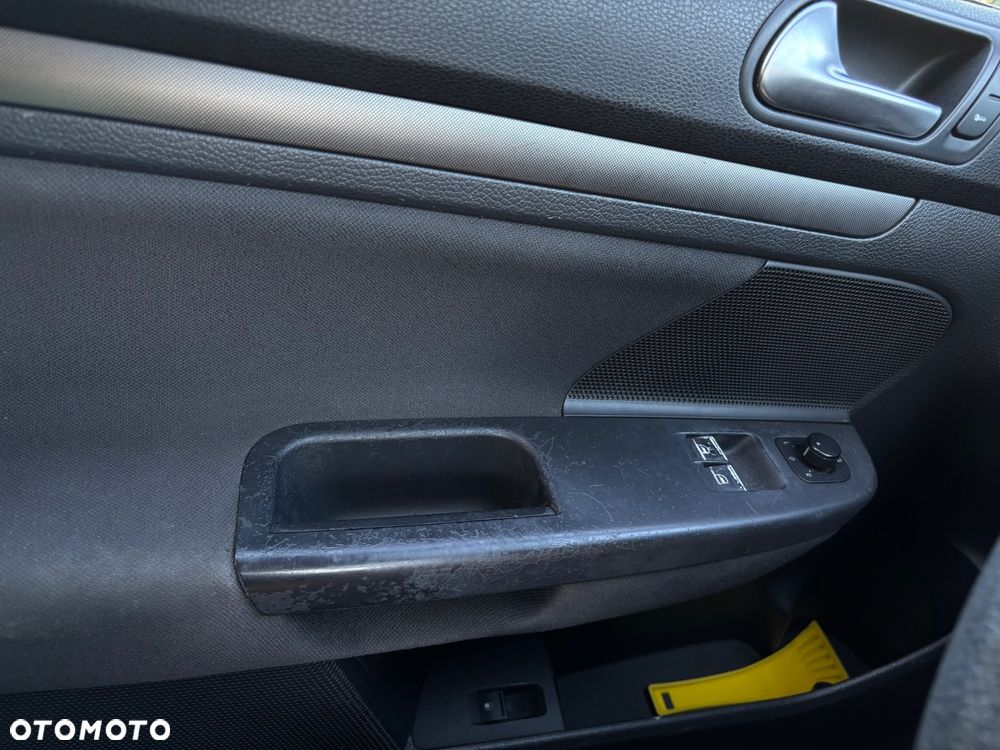 Volkswagen Golf 1.6 DSG Comfortline - 10