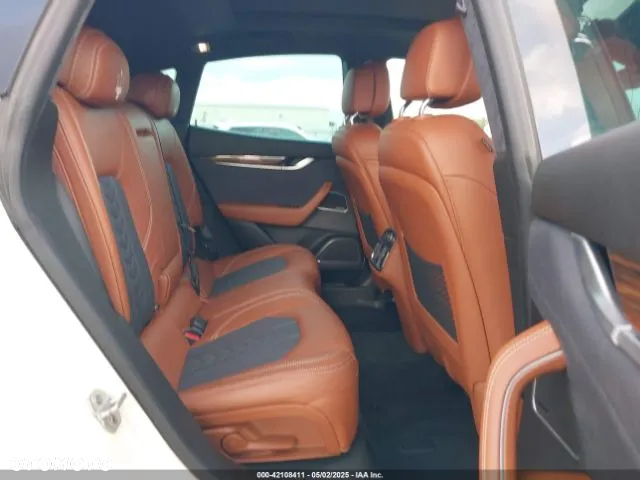 Maserati Levante - 7
