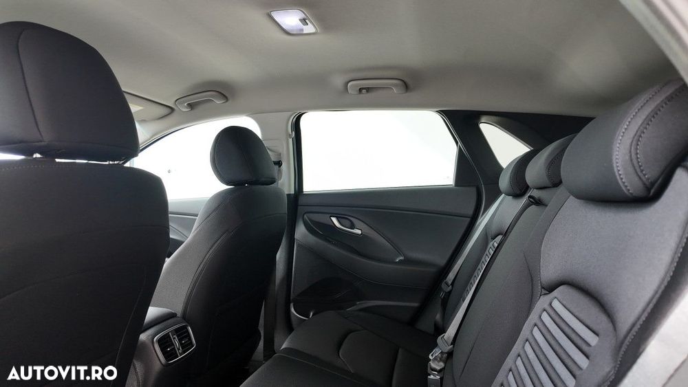 Hyundai i30 1.0 115CP M/T Highway+ - 29