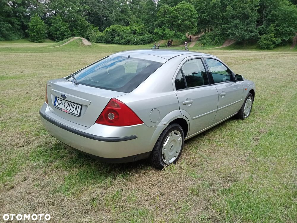 Ford Mondeo - 7