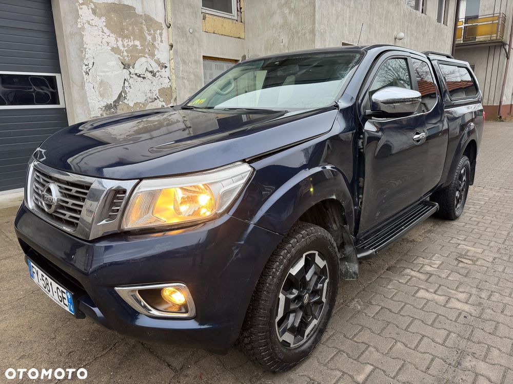 Nissan Navara - 2