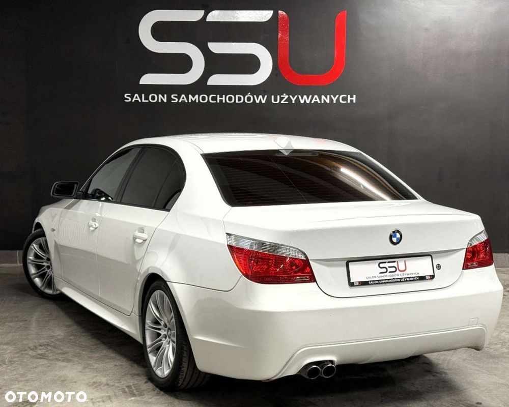 BMW Seria 5 540i Edition Sport - 4