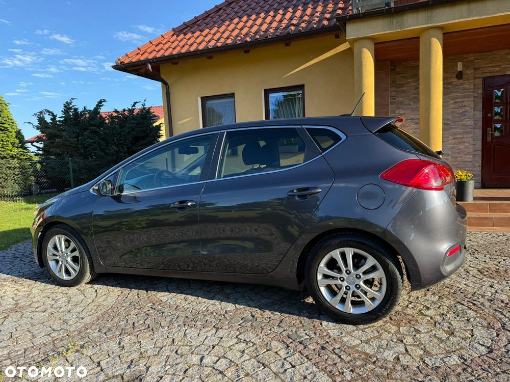Kia Ceed 1.6 CRDi S - 6