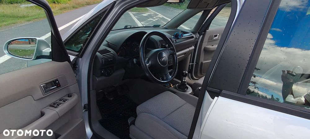 Audi A2 1.4 - 11