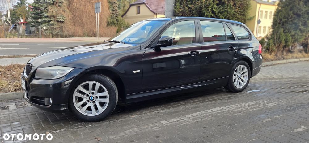 BMW Seria 3 318d DPF Edition Exclusive - 5