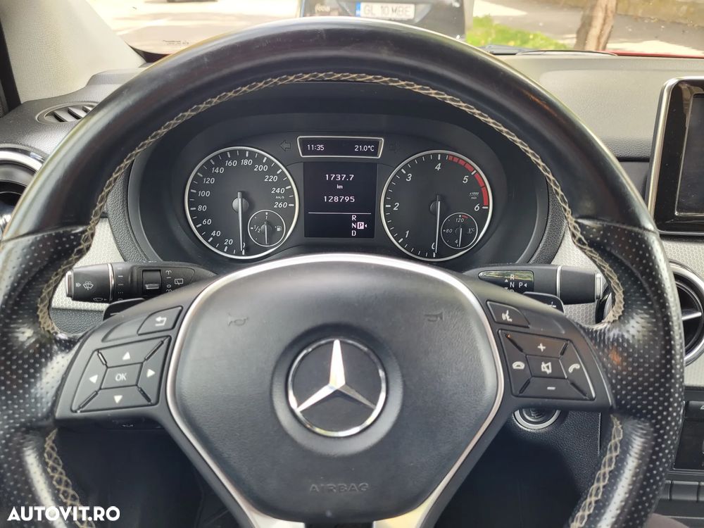 Mercedes-Benz B 180 - 9