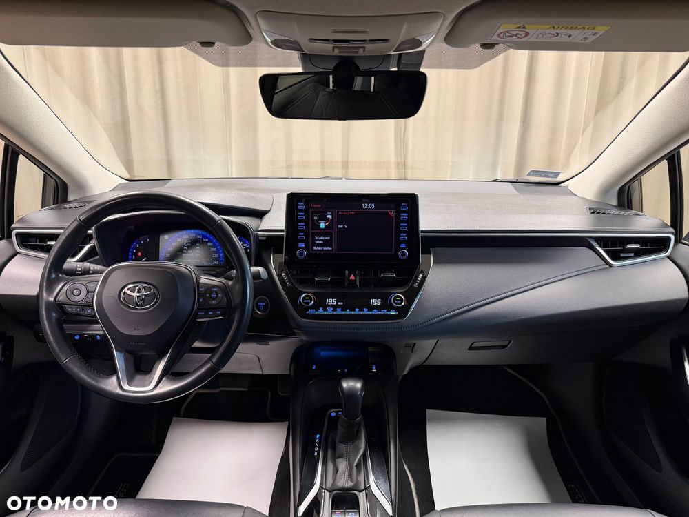 Toyota Corolla 1.8 Hybrid Executive - 8