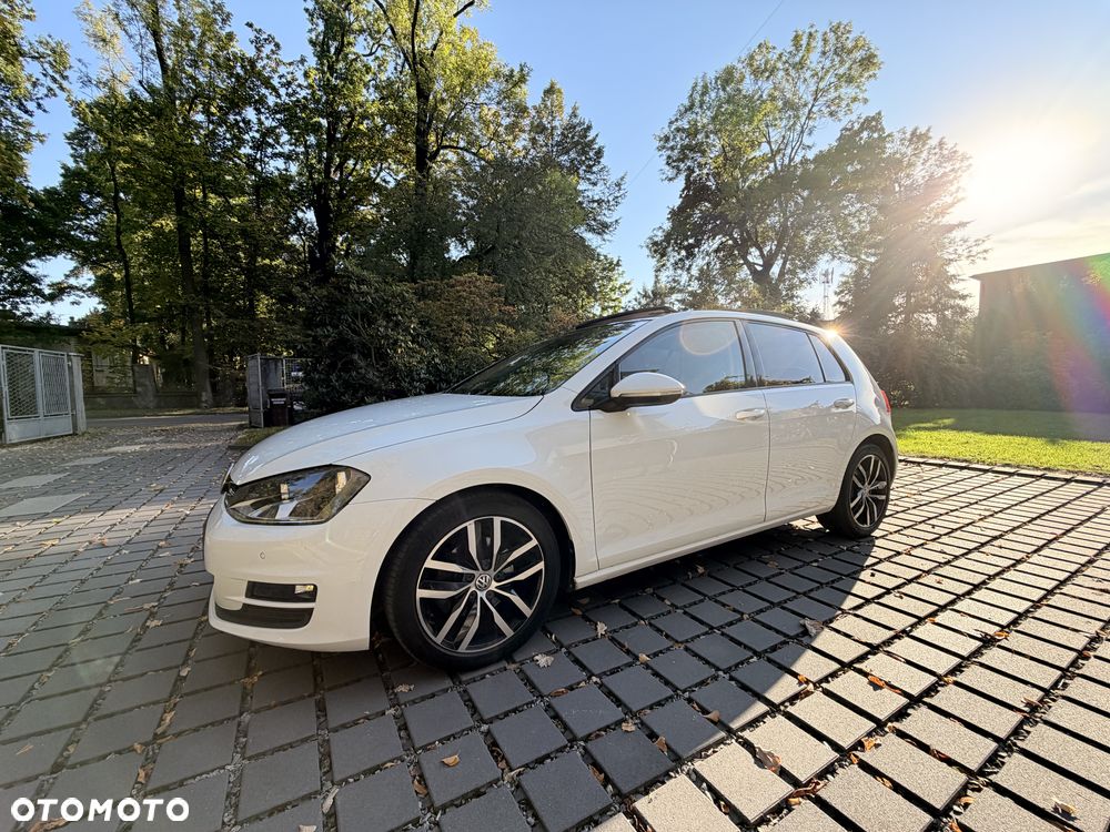 Volkswagen Golf - 11
