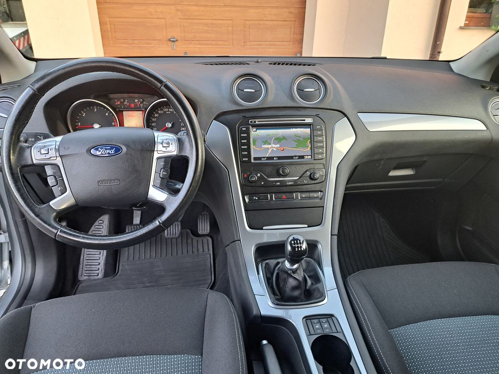 Ford Mondeo 2.0 TDCi Champions Edition - 29