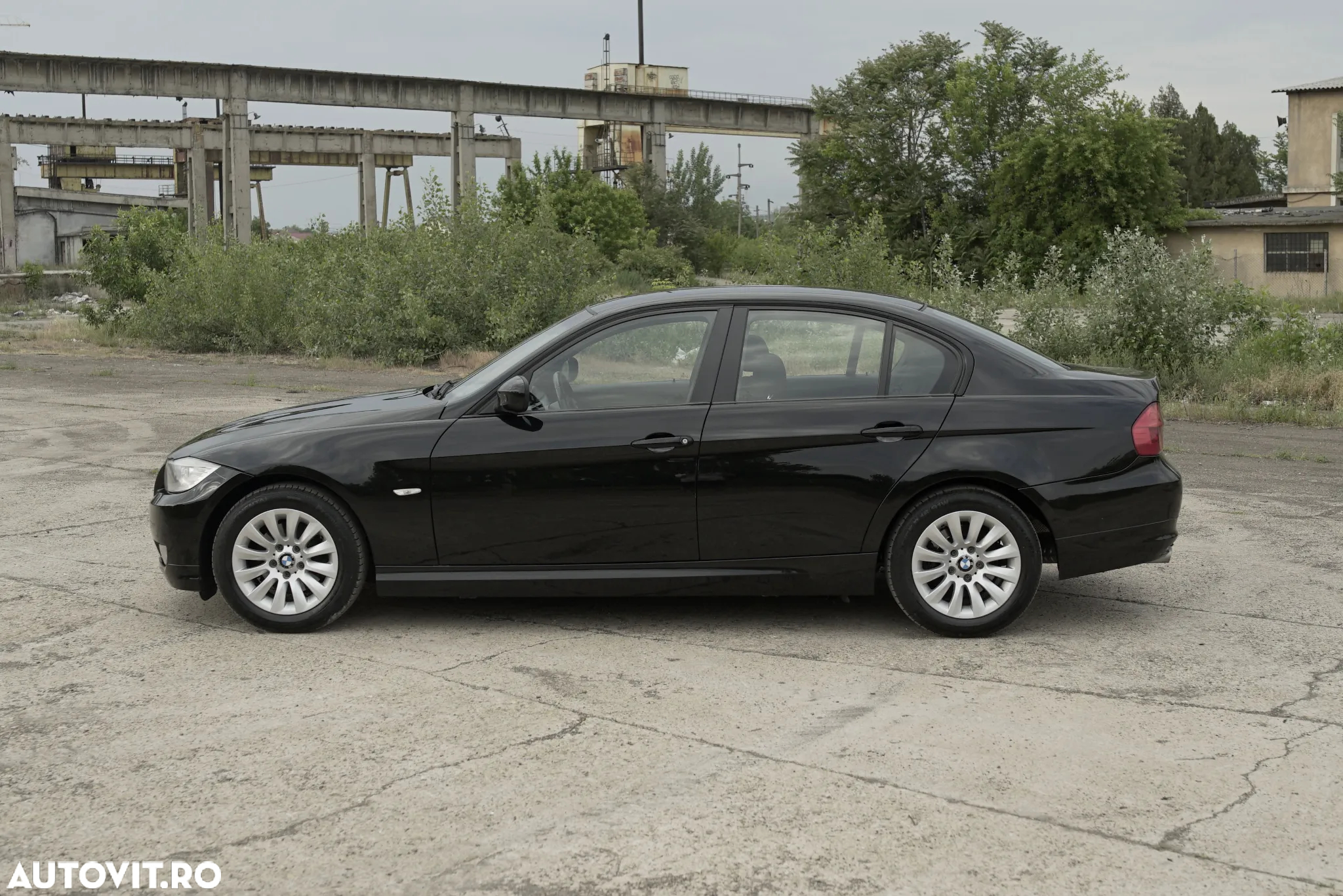 BMW Seria 3 318d - 8