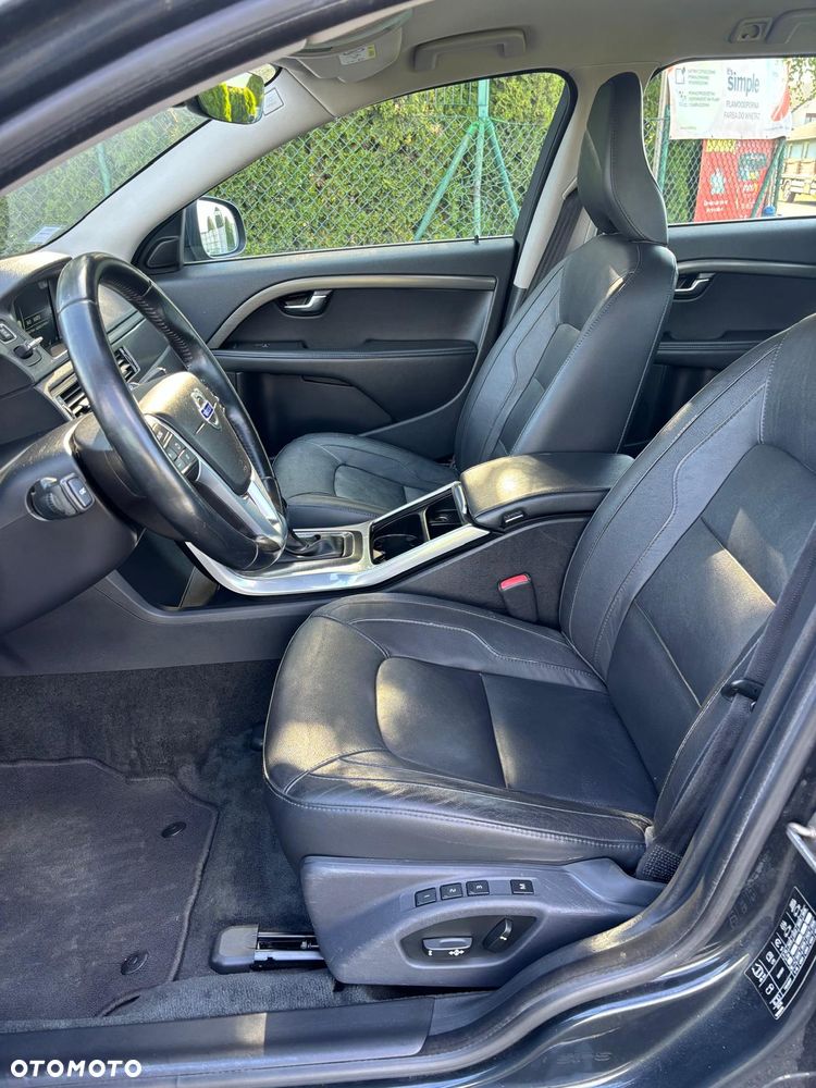 Volvo V70 D4 Geartronic Momentum - 9