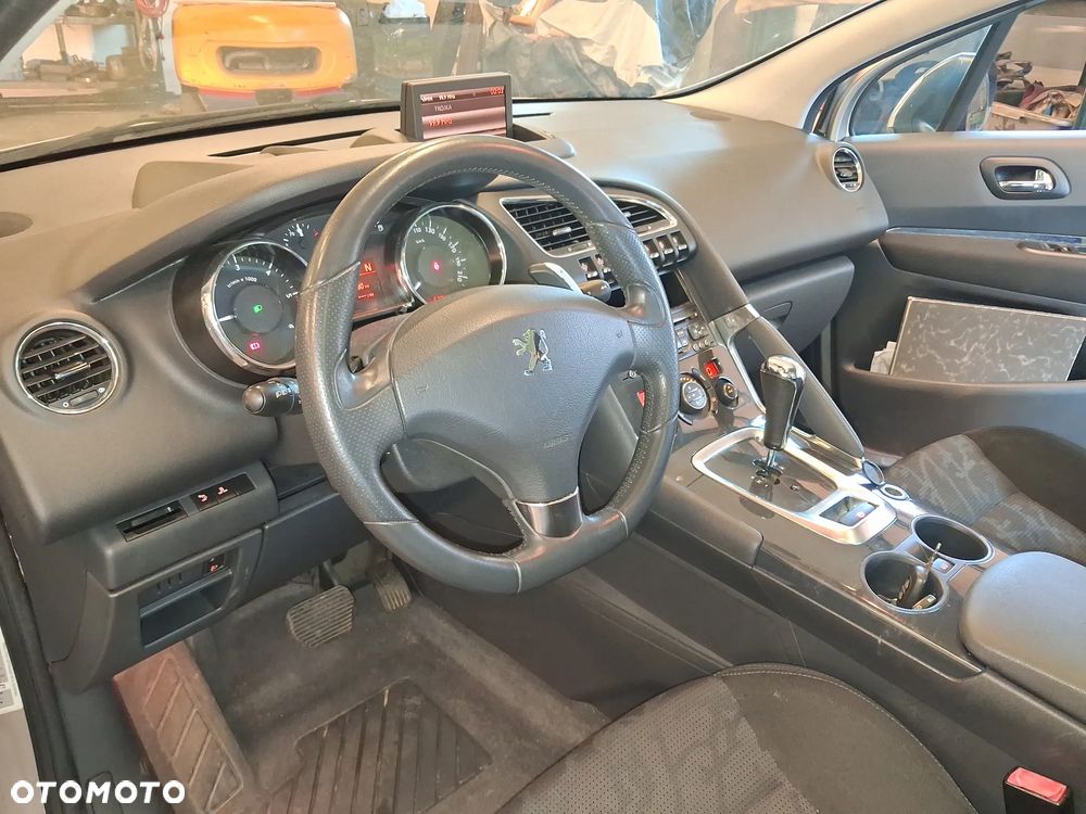 Peugeot 3008 - 12