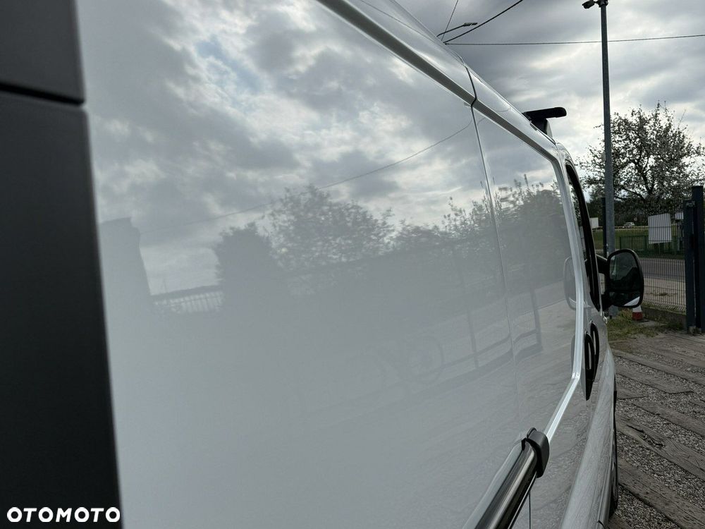 Renault Trafic - 21
