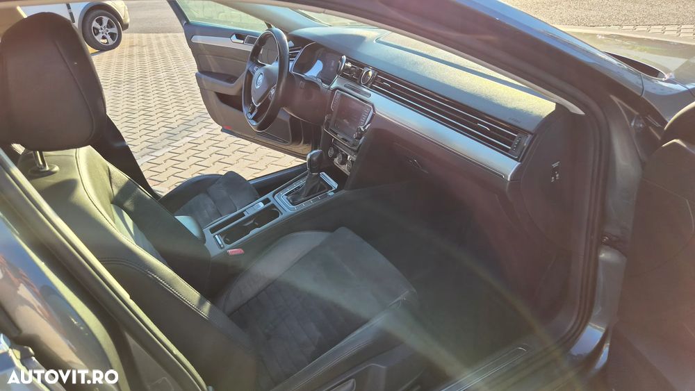 Volkswagen Passat 1.6 TDI SCR DSG Comfortline - 6