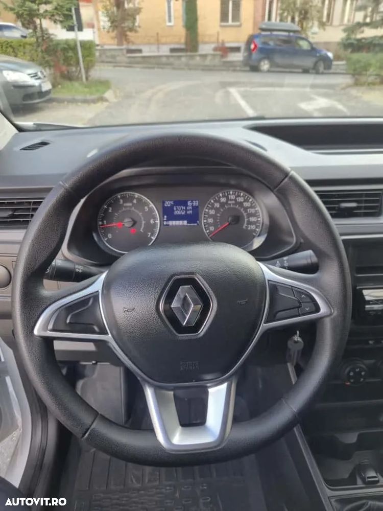 Renault Express - 13