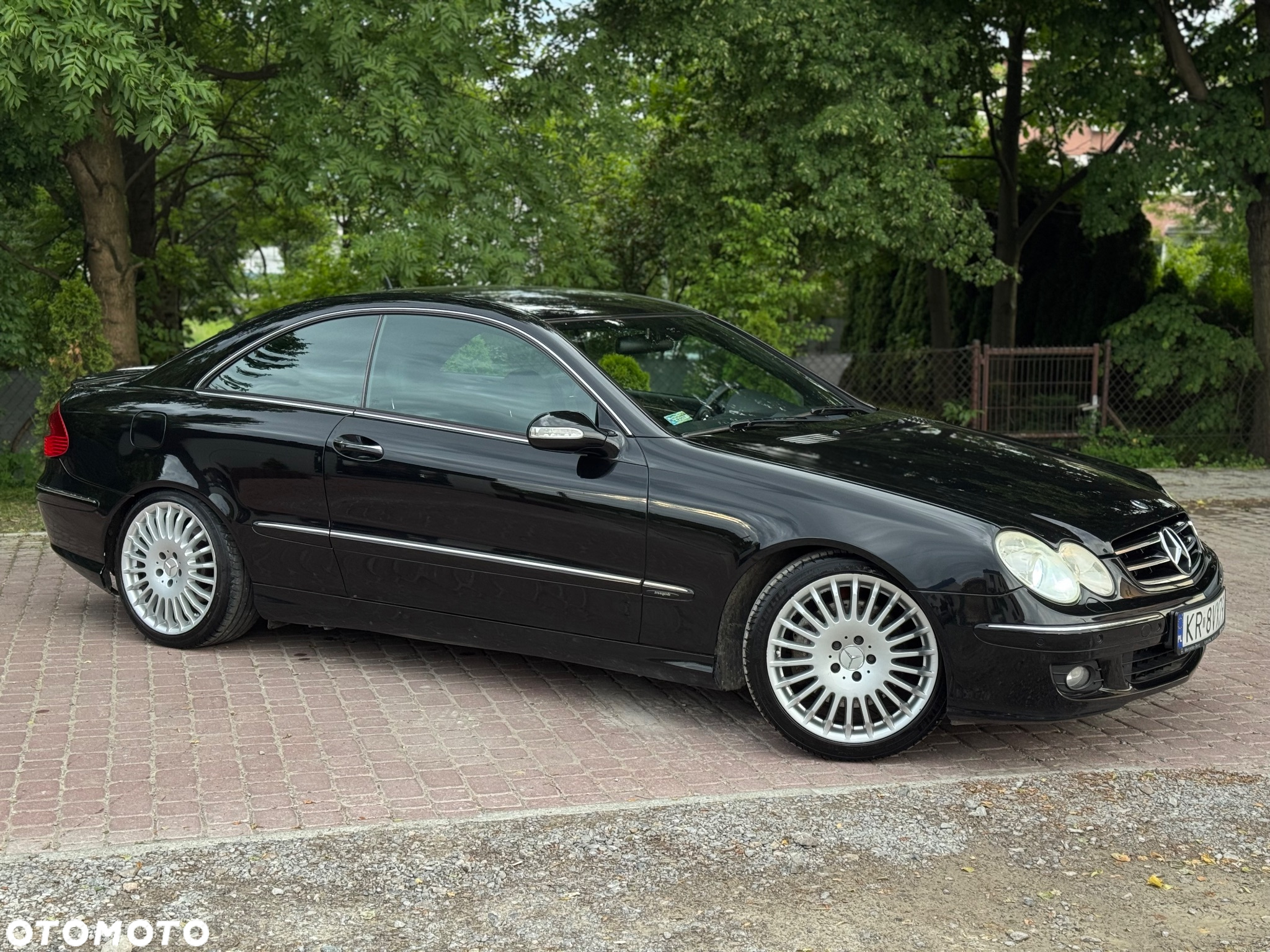 Mercedes-Benz CLK - 4