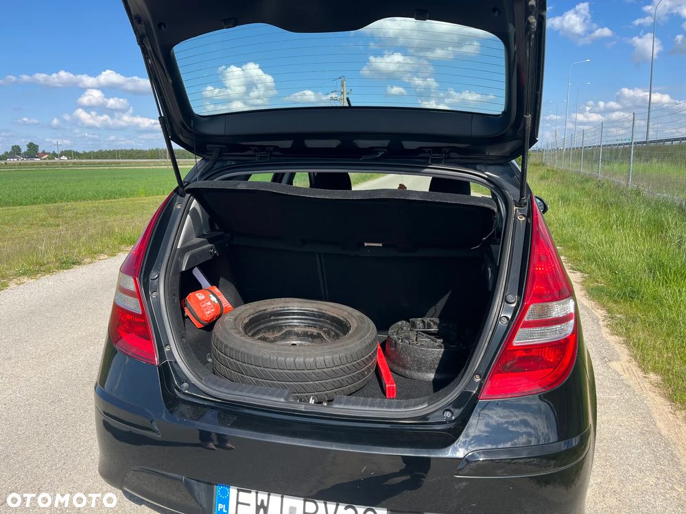 Hyundai i30 1.4 Classic EU5 - 7