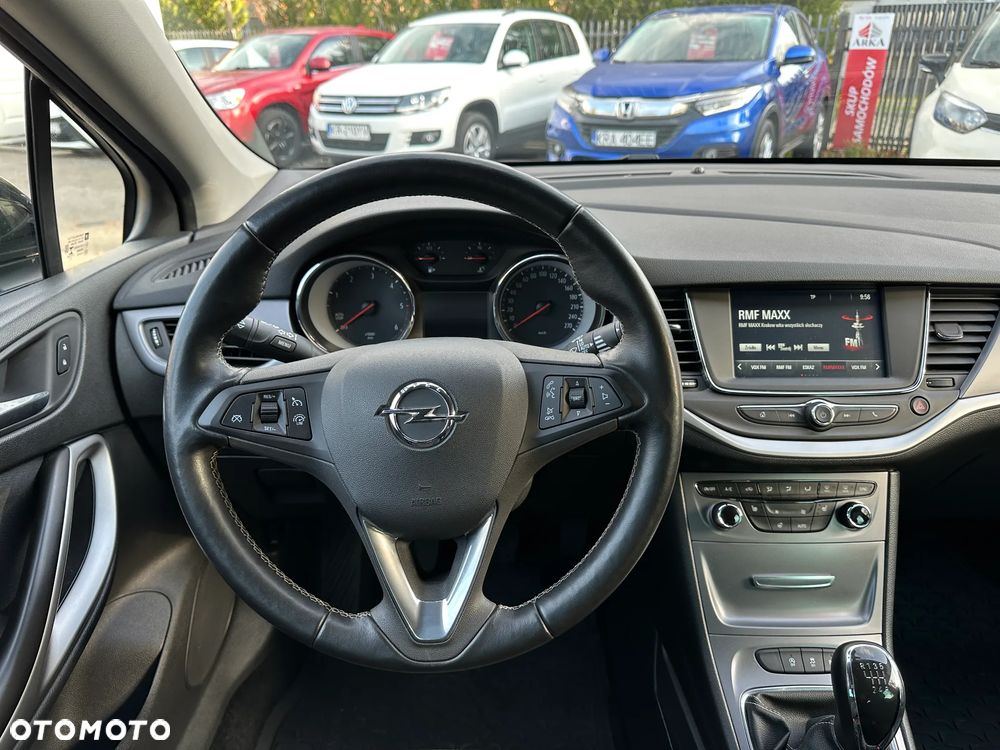 Opel Astra 1.6 CDTI Enjoy S&S - 10