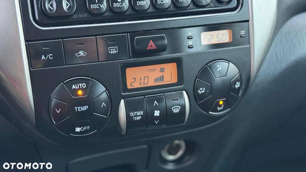 Toyota RAV4 D-4D 4x4 Executive - 20