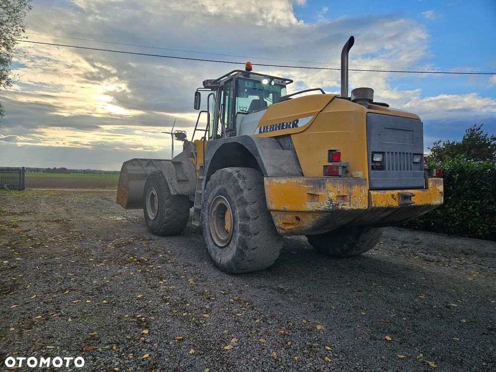 Liebherr Radlader L580 - 5