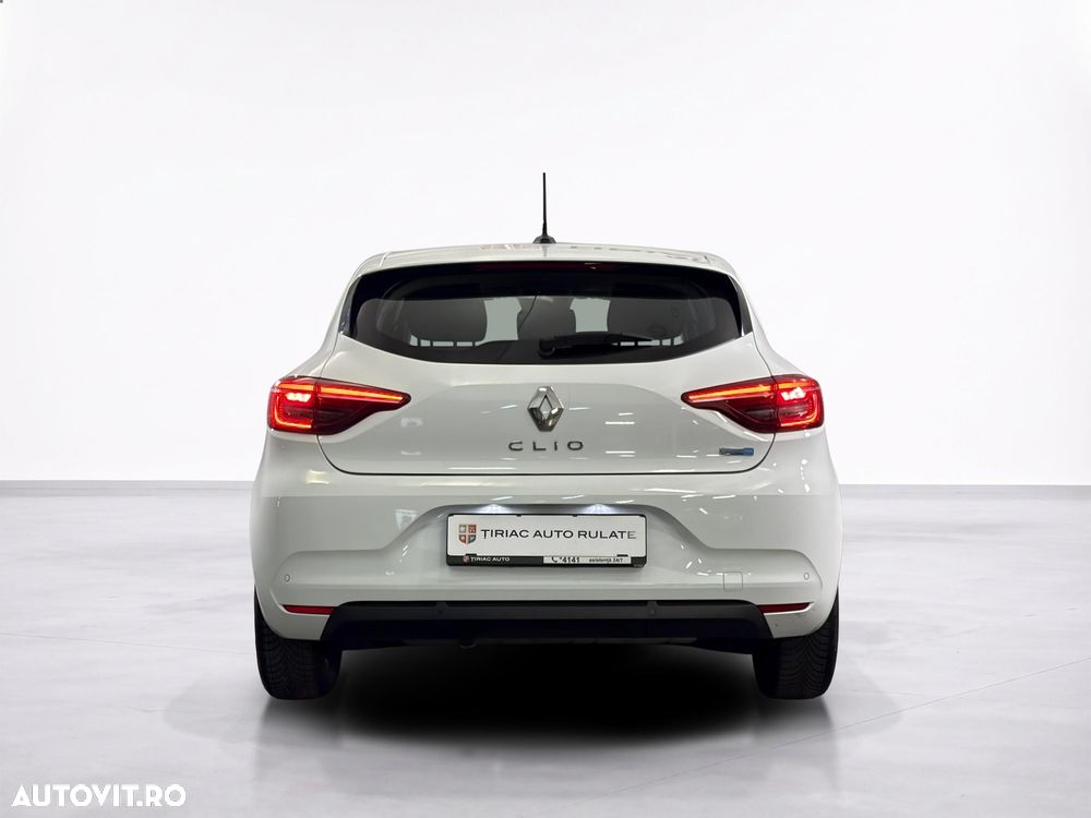 Renault Clio - 5