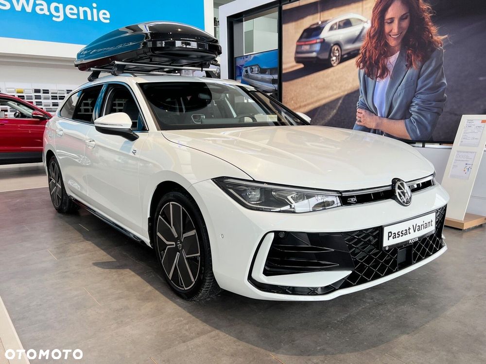 Volkswagen Passat Variant 2.0 TSI R-Line Plus DSG - 3