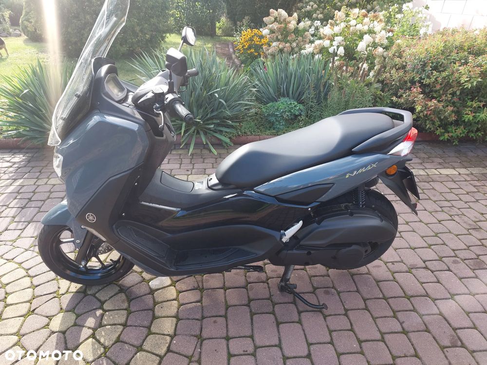 Yamaha NMAX - 7