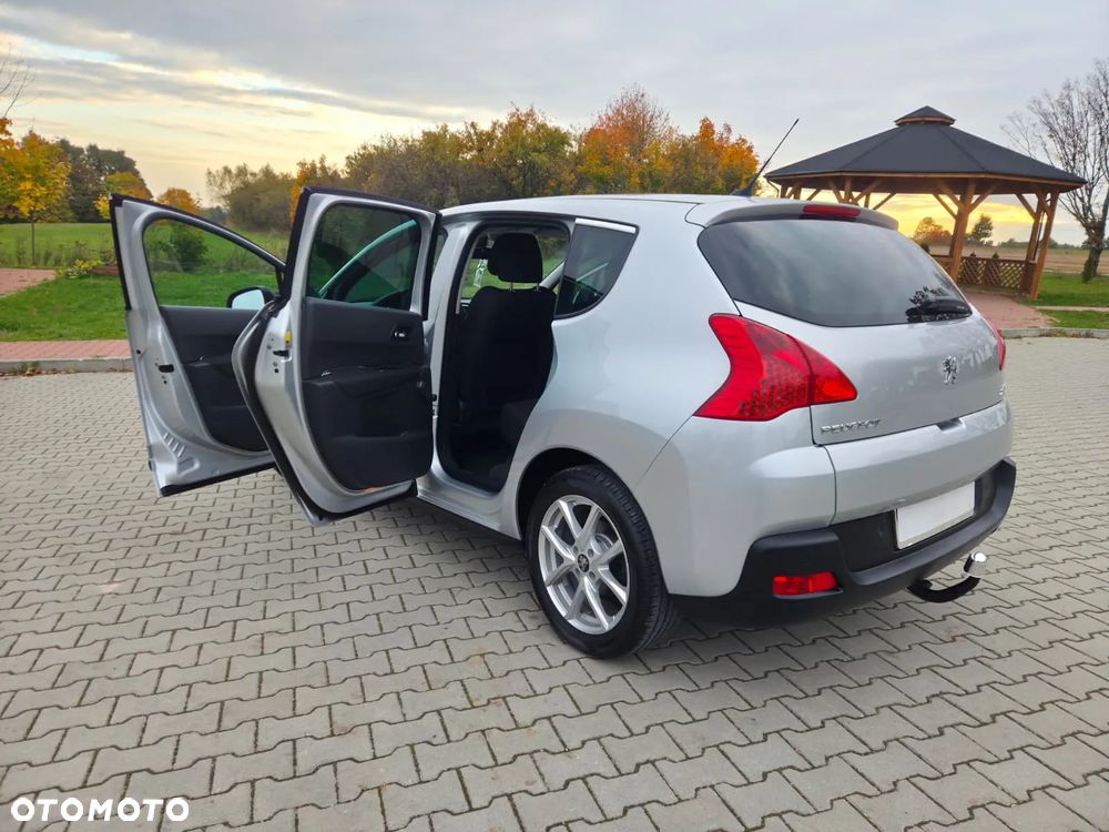 Peugeot 3008 1.6 HDi Premium - 19