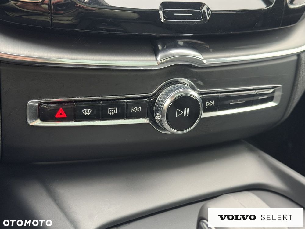 Volvo XC 60 - 20