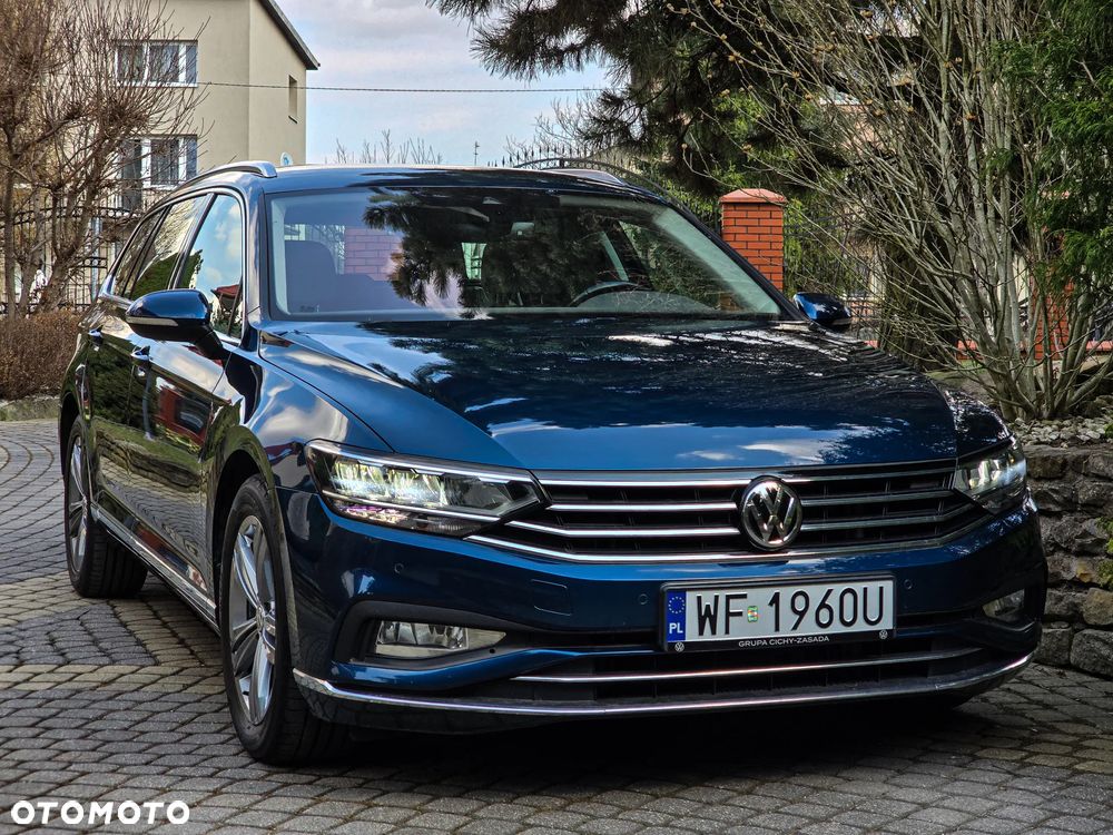 Volkswagen Passat Variant 2.0 TDI EVO Elegance DSG - 13