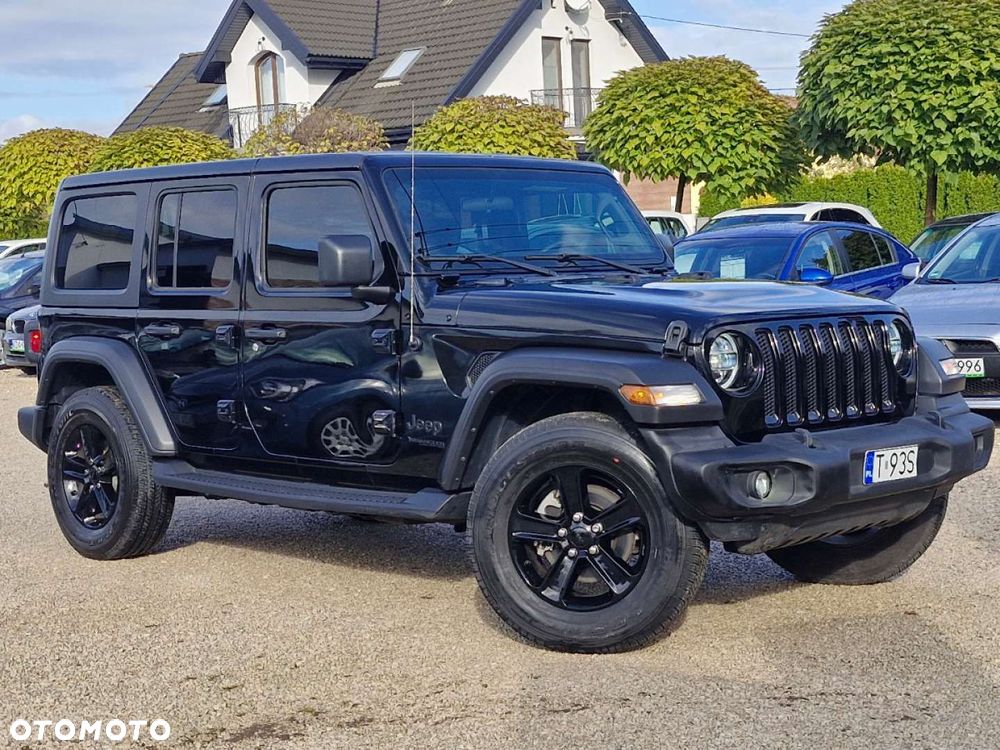 Jeep Wrangler - 34
