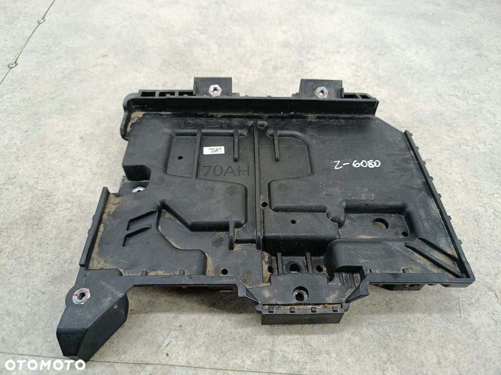 PODSTAWA AKUMULATORA KIA STONIC I 37150-H8000 1.6 CRDI - 5