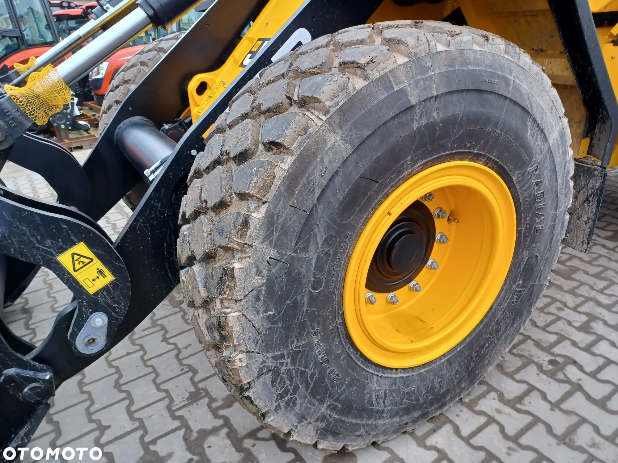 JCB 427HT - 9