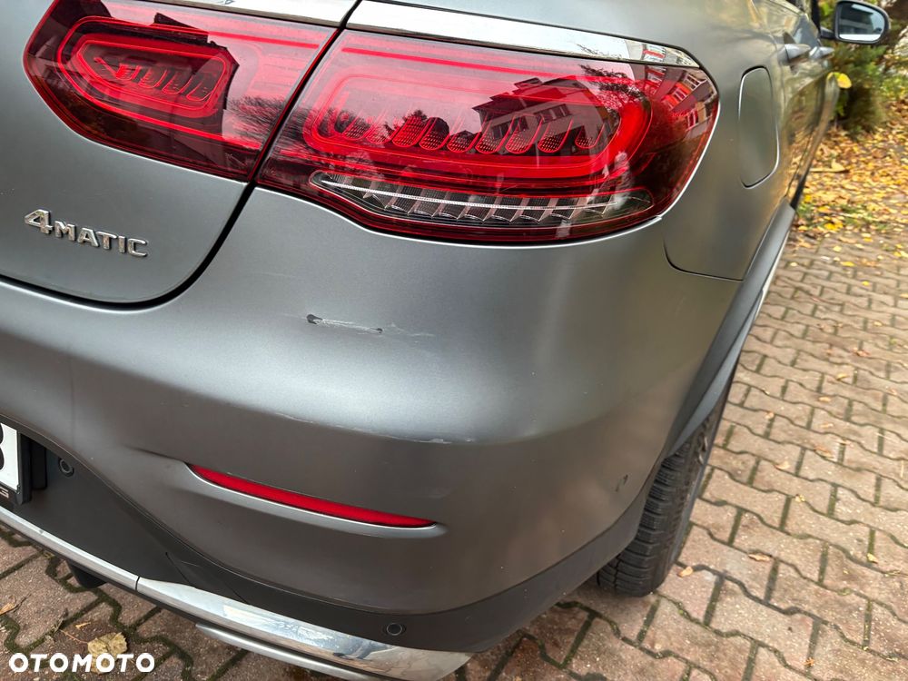 Mercedes-Benz GLC 200 - 16