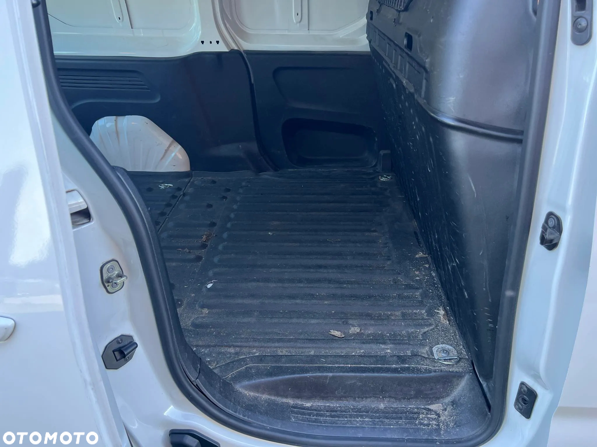 Opel combo - 16