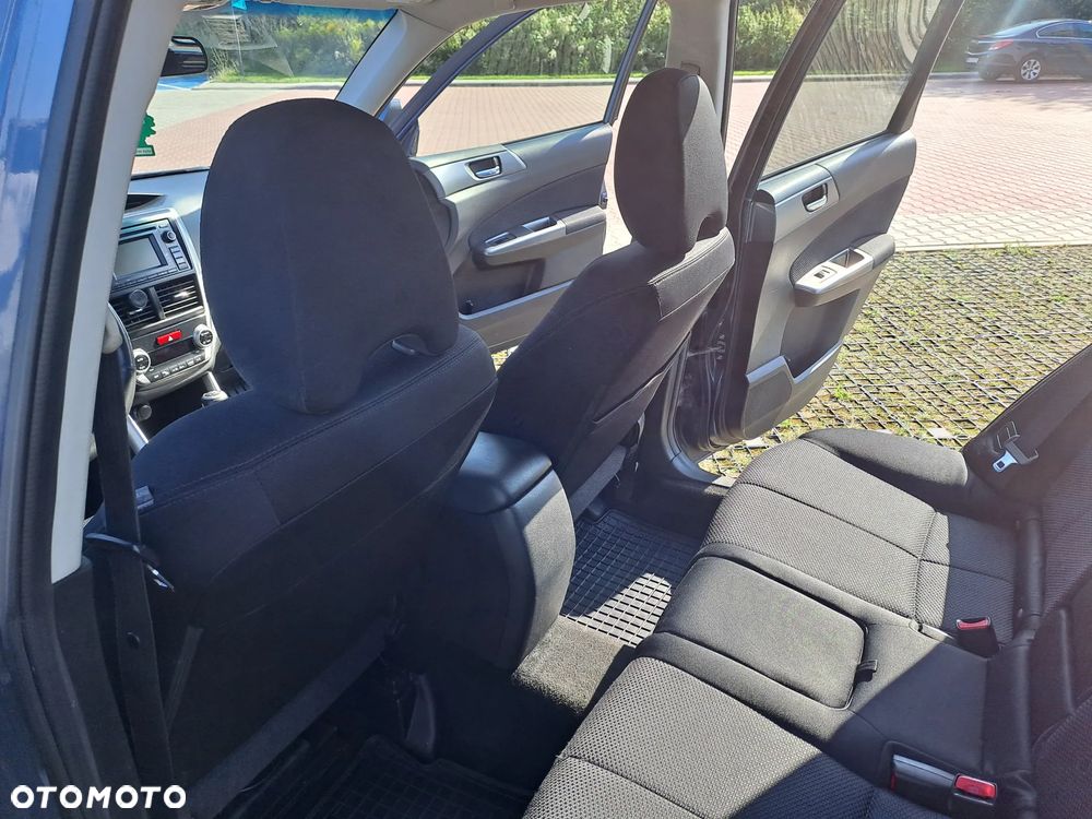 Subaru Forester 2.0D VR 000 Euro5 - 30