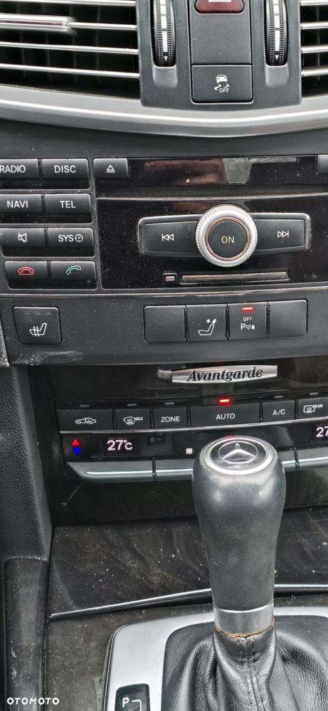 Mercedes-Benz Klasa E 220 CDI Automatik Avantgarde DPF - 15