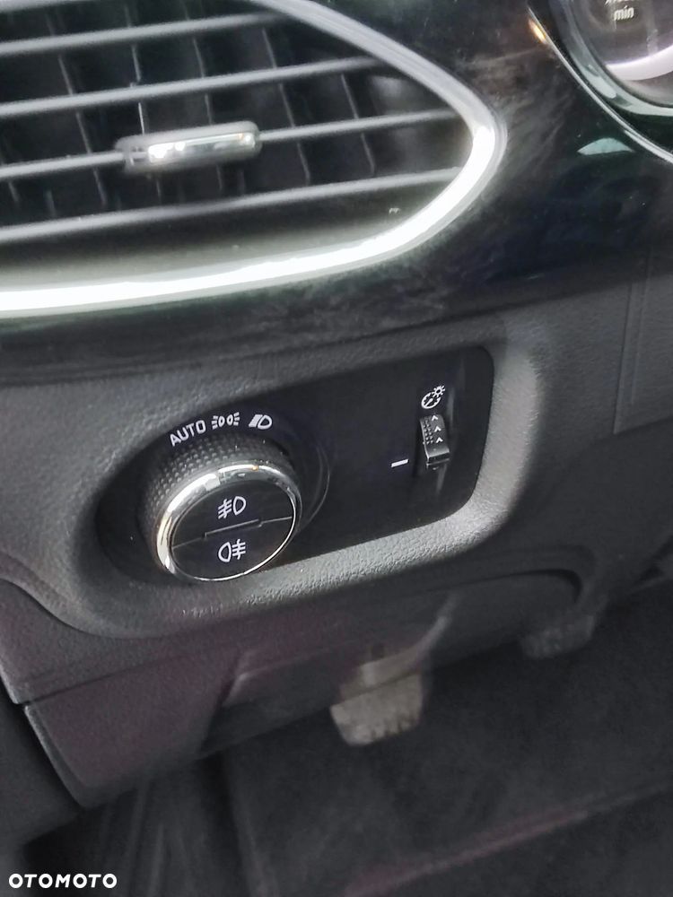 Opel Astra 1.4 Turbo Start/Stop Innovation - 19